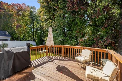 6425 Harborview Avenue NW Canton OH 44718
