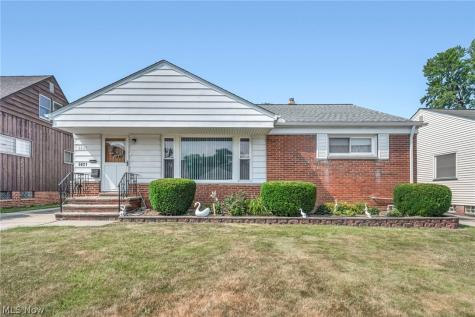 6621 Indiana Avenue Mayfield Heights OH 44124