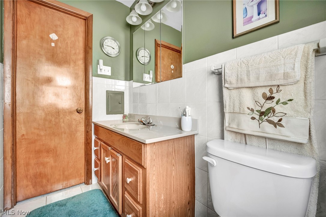 6621 Indiana Avenue Mayfield Heights OH 44124