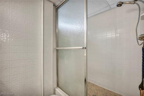 6621 Indiana Avenue Mayfield Heights OH 44124