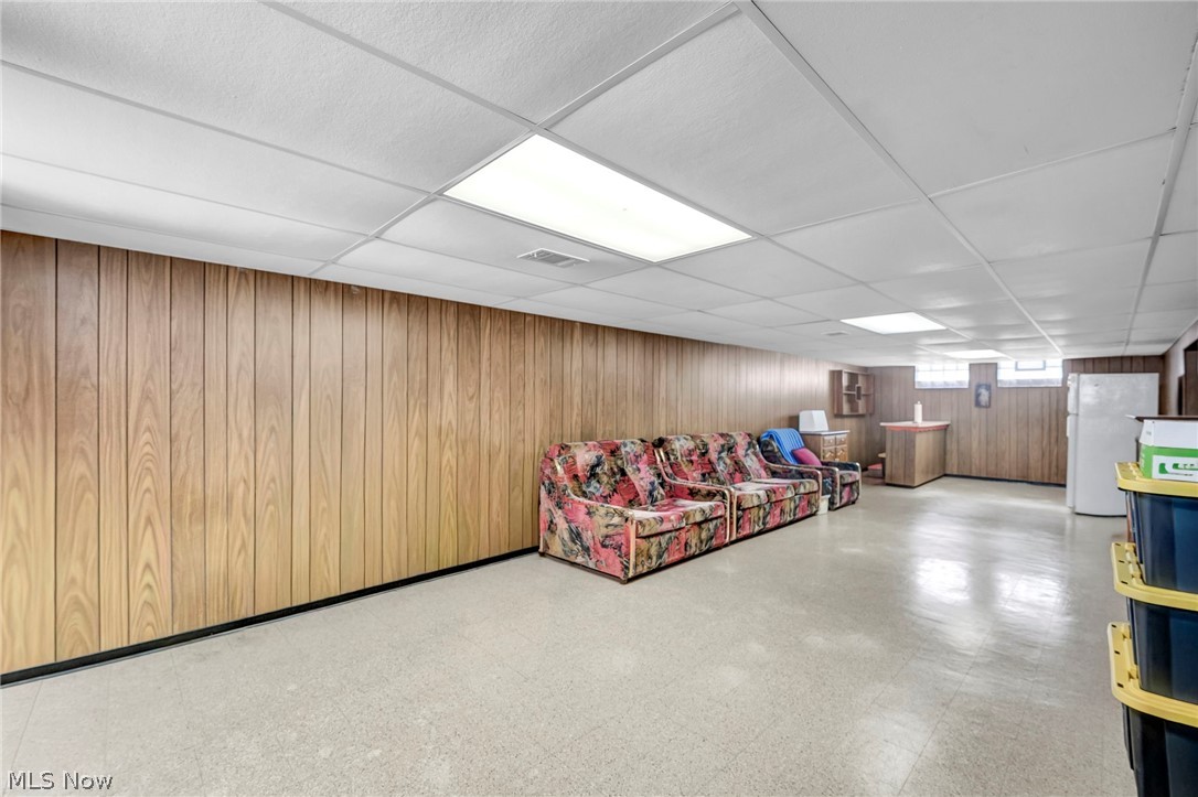 6621 Indiana Avenue Mayfield Heights OH 44124