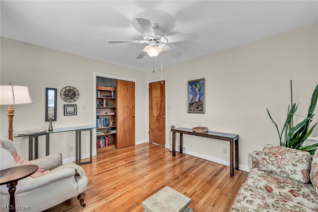 4497 W Ranchview Avenue North Olmsted OH 44070