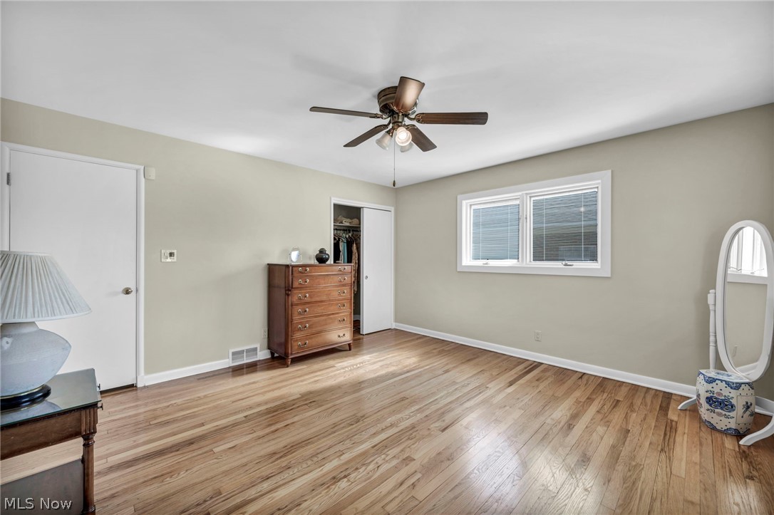 4497 W Ranchview Avenue North Olmsted OH 44070