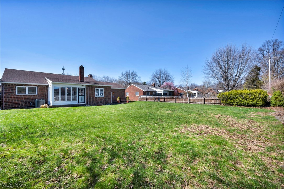 4497 W Ranchview Avenue North Olmsted OH 44070