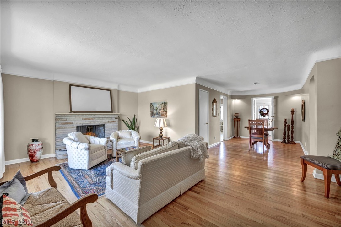 4497 W Ranchview Avenue North Olmsted OH 44070