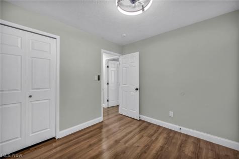 1074 E 168th Street Cleveland OH 44110