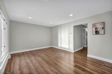 1074 E 168th Street Cleveland OH 44110