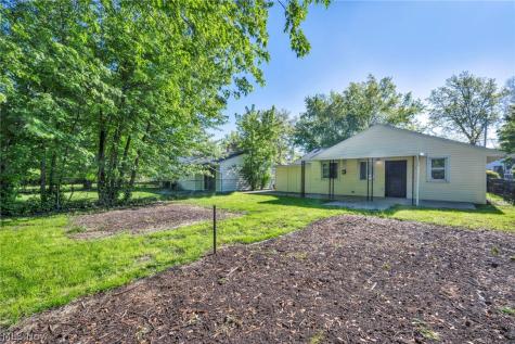 1074 E 168th Street Cleveland OH 44110