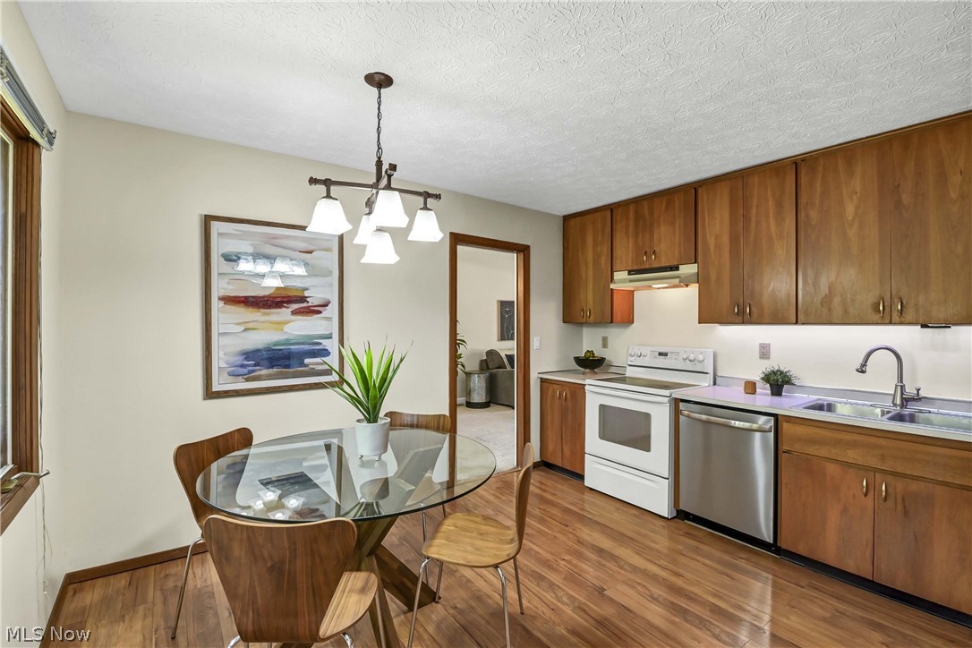 10773 Pebble Brook Lane Strongsville OH 44149