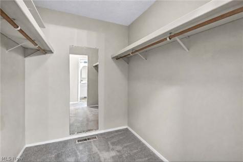 10773 Pebble Brook Lane Strongsville OH 44149