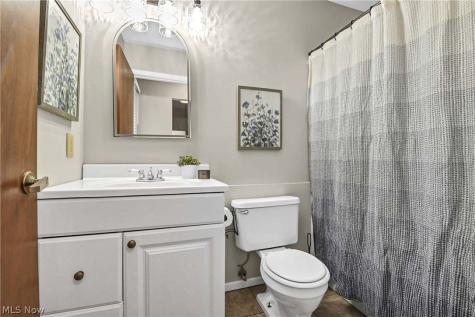 10773 Pebble Brook Lane Strongsville OH 44149
