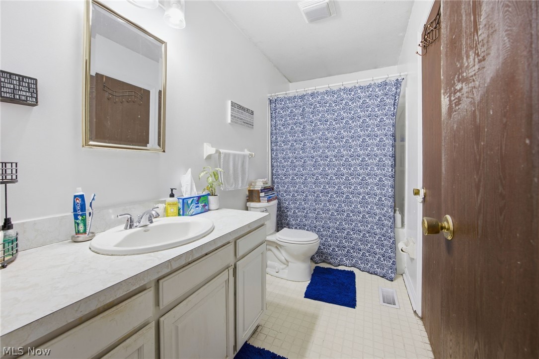 4534 Foresthill Road Stow OH 44224
