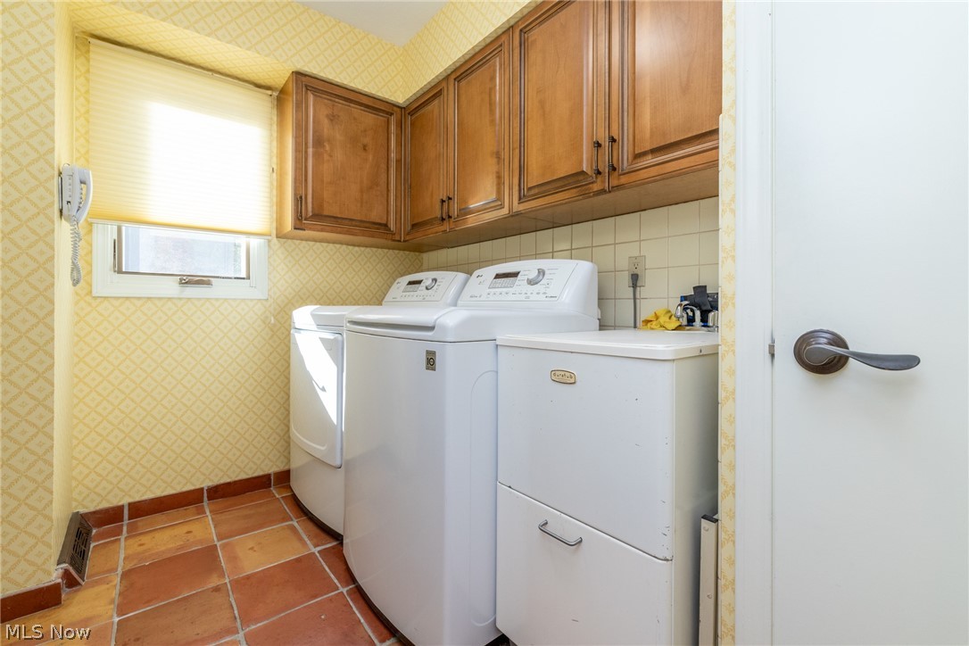 29249 Orangewood Drive Orange OH 44122