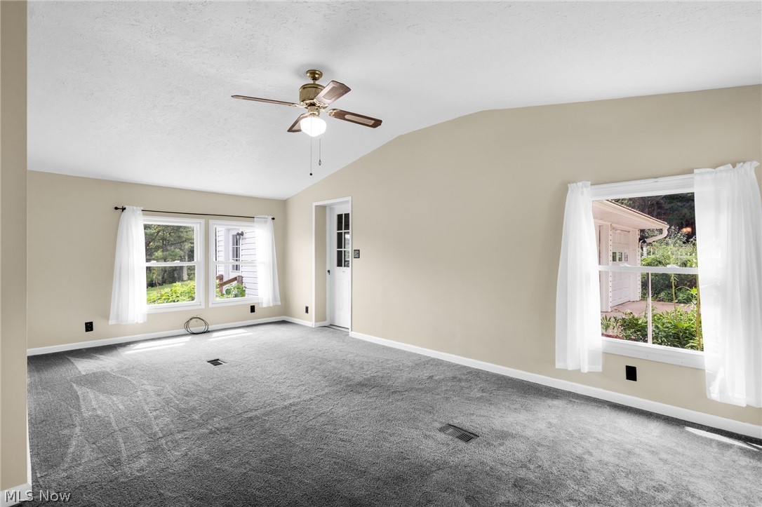 8608 Goddard Craft Lane Cambridge OH 43725