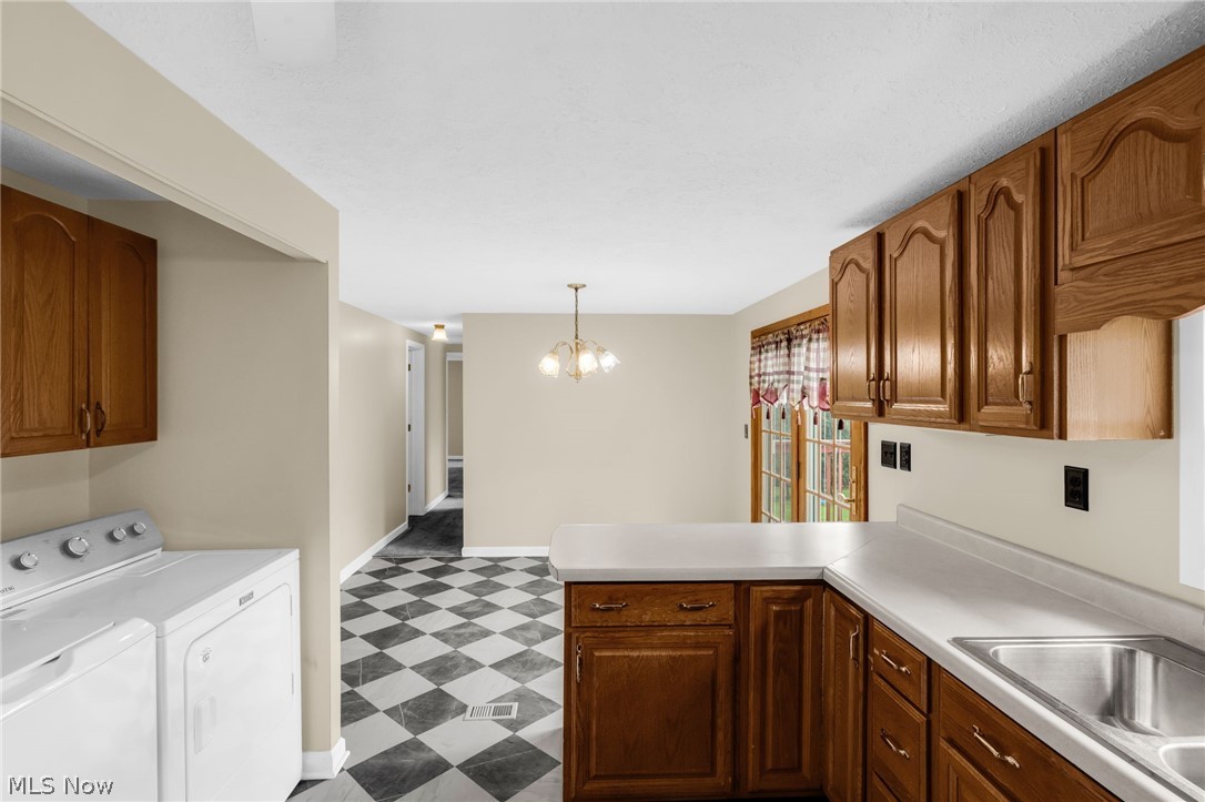 8608 Goddard Craft Lane Cambridge OH 43725