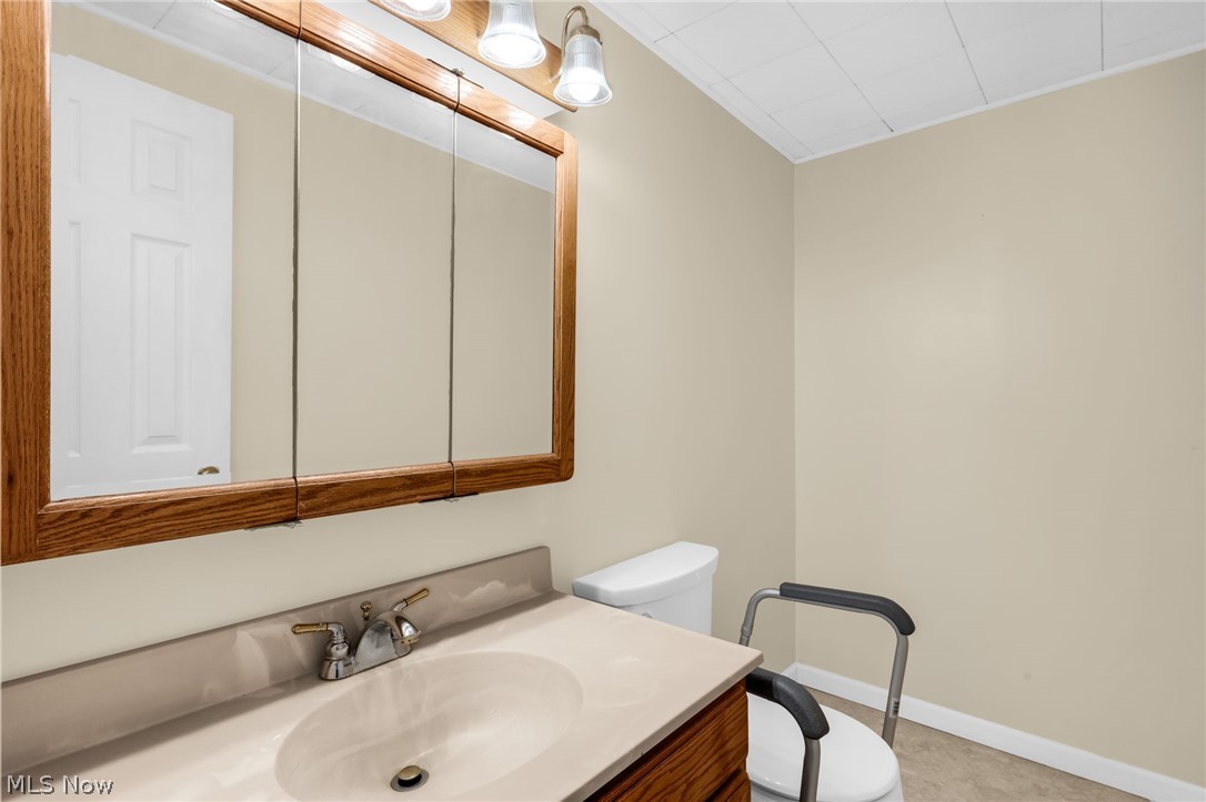 8608 Goddard Craft Lane Cambridge OH 43725