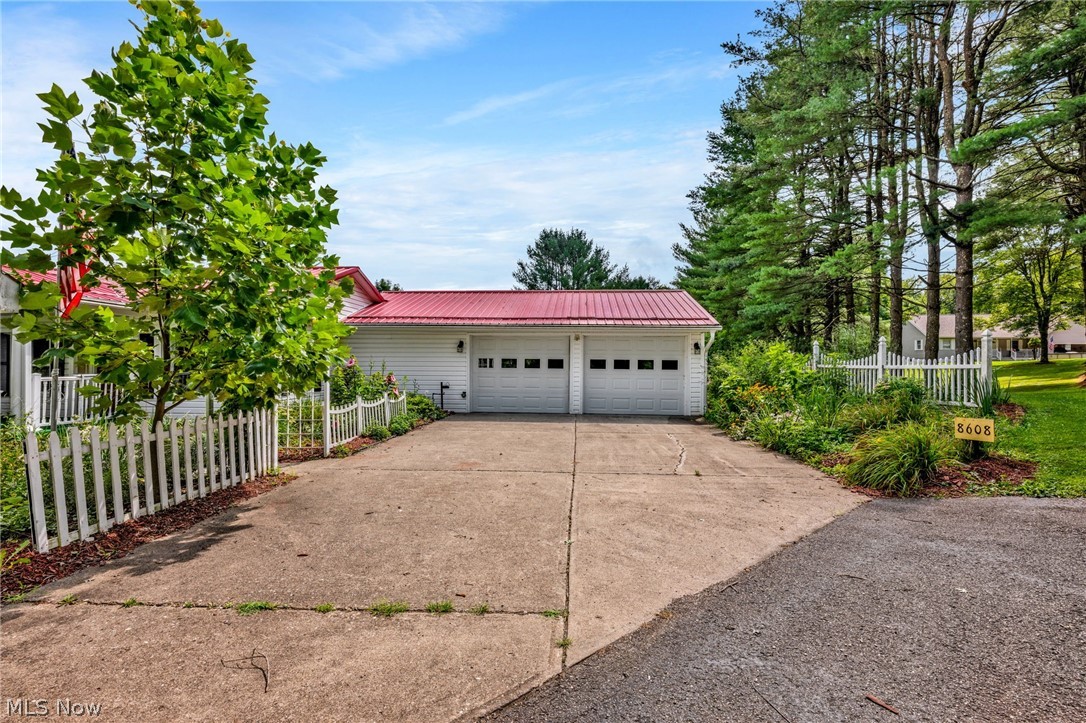 8608 Goddard Craft Lane Cambridge OH 43725