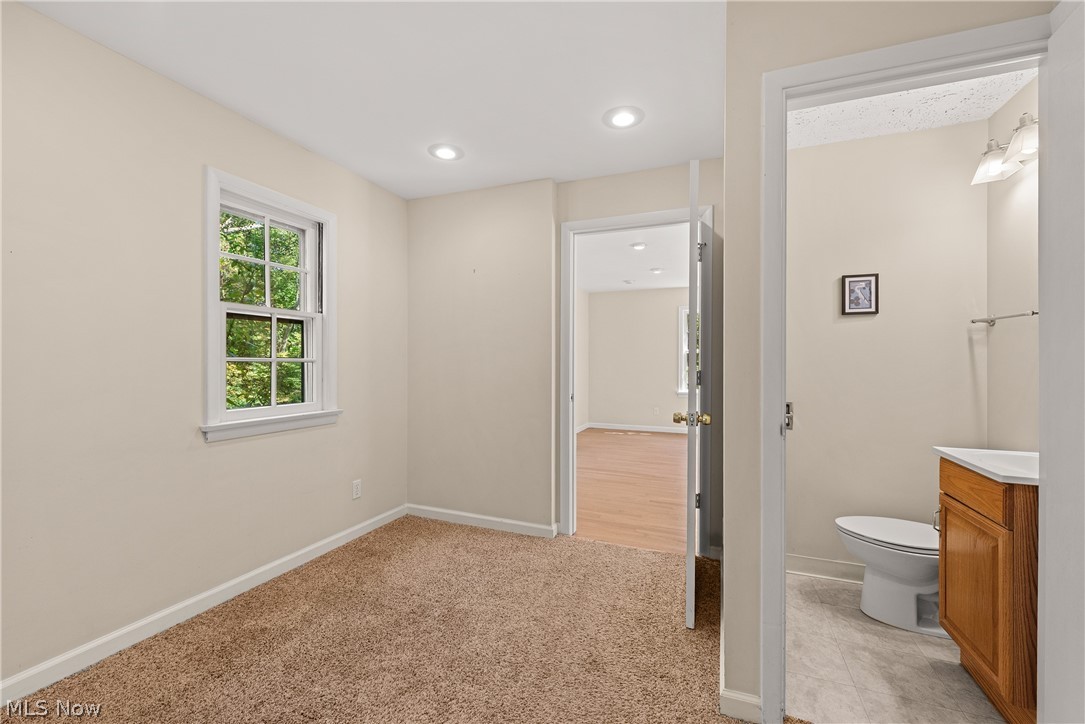1563 Stine Road Peninsula OH 44264