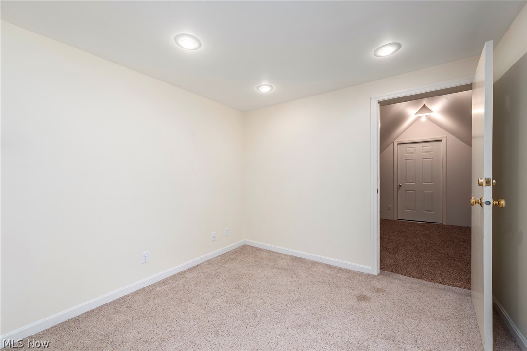 1563 Stine Road Peninsula OH 44264