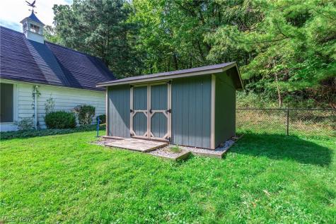 1563 Stine Road Peninsula OH 44264
