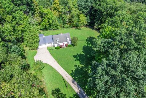 1563 Stine Road Peninsula OH 44264