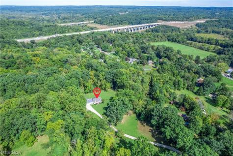 1563 Stine Road Peninsula OH 44264