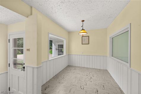 1563 Stine Road Peninsula OH 44264