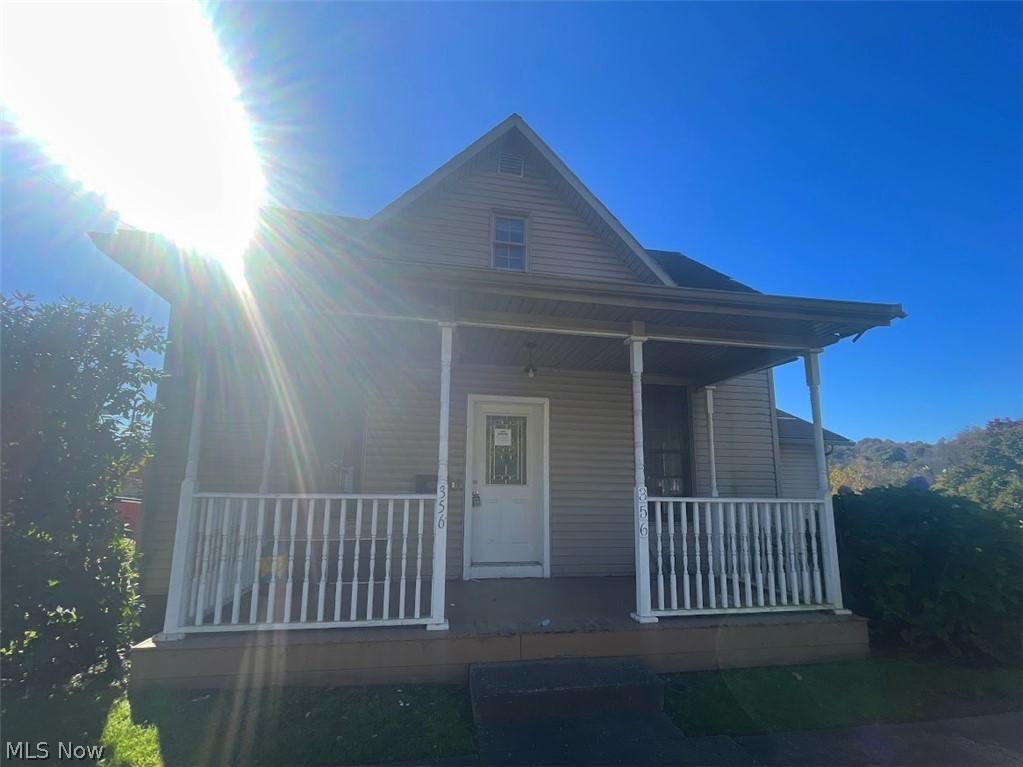 356 W Jefferson Avenue Mcconnelsville OH 43756