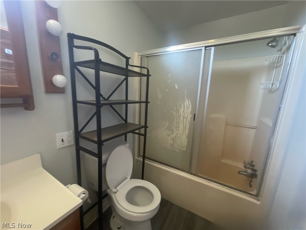356 W Jefferson Avenue Mcconnelsville OH 43756