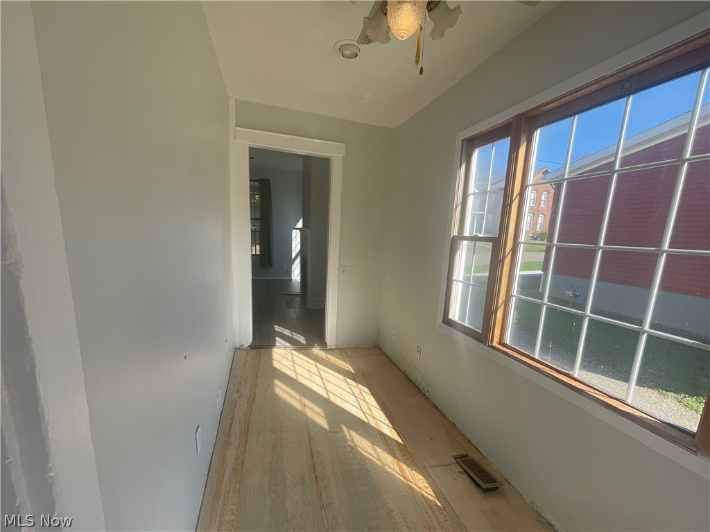 356 W Jefferson Avenue Mcconnelsville OH 43756