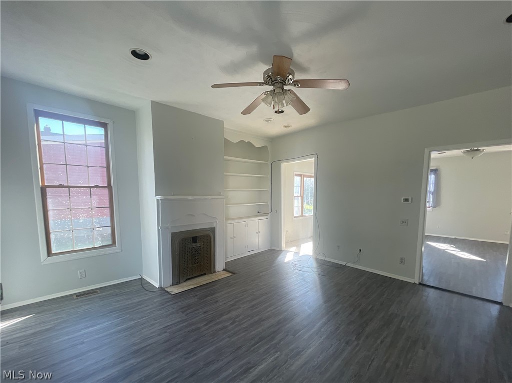 356 W Jefferson Avenue Mcconnelsville OH 43756