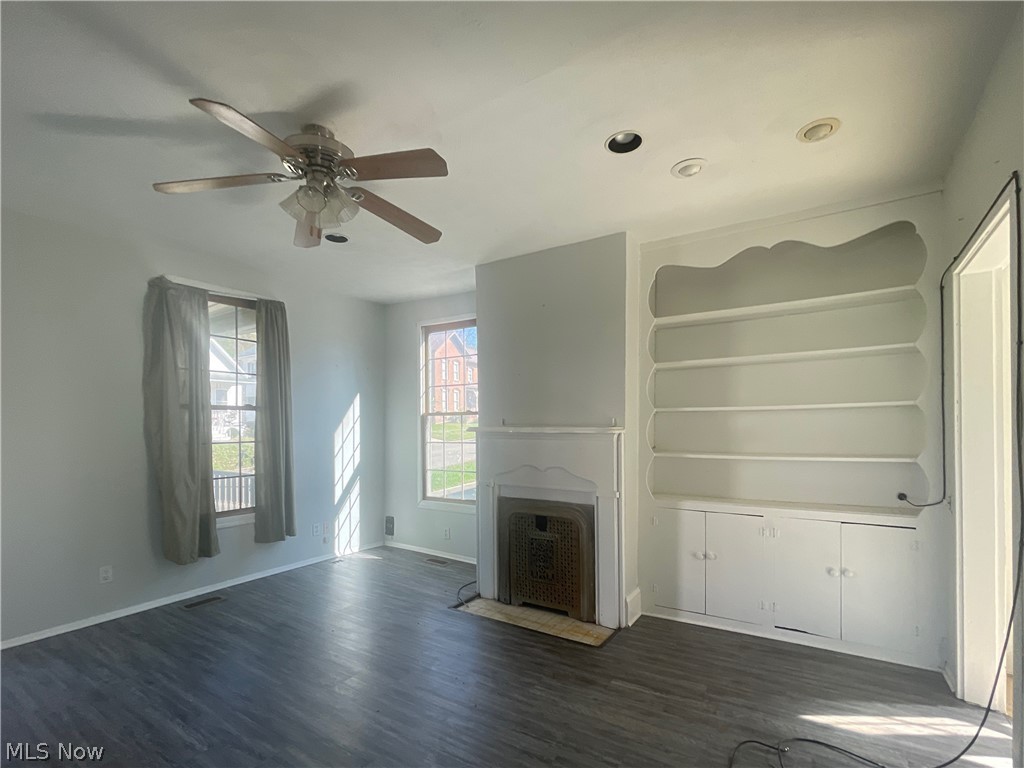 356 W Jefferson Avenue Mcconnelsville OH 43756