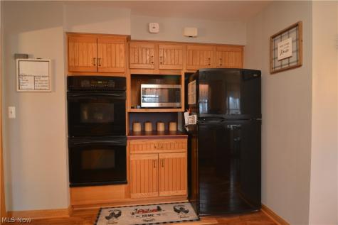 6921 Cranbrook Drive Brecksville OH 44141