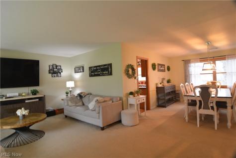 6921 Cranbrook Drive Brecksville OH 44141