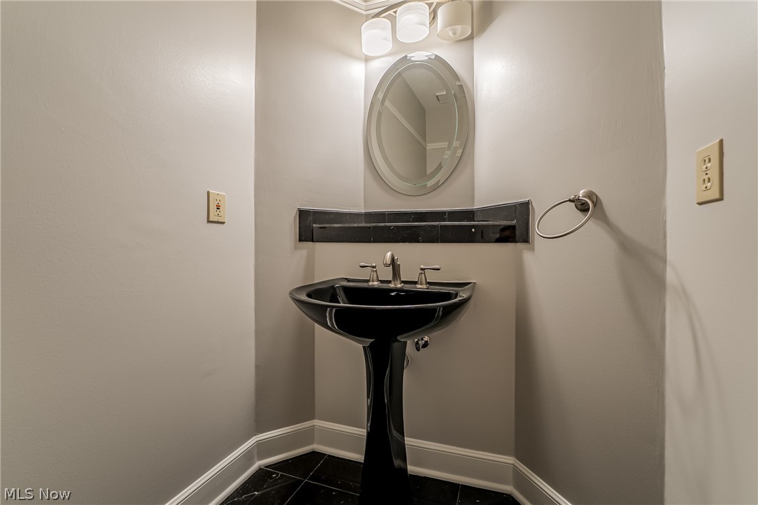 30609 Stillwater Solon OH 44139