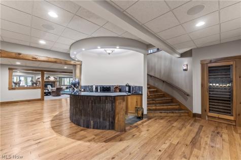 805 Cascades Drive Aurora OH 44202