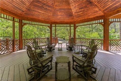 805 Cascades Drive Aurora OH 44202
