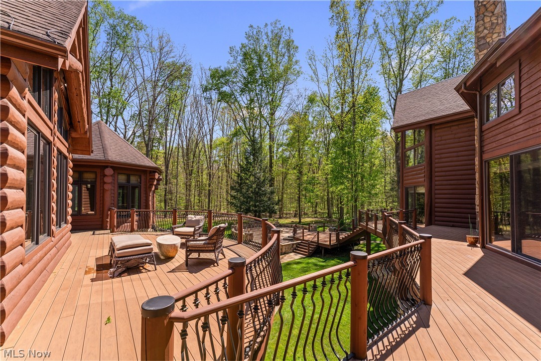 805 Cascades Drive Aurora OH 44202