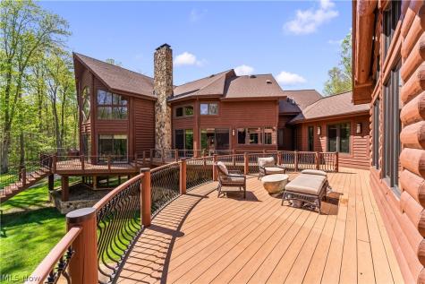 805 Cascades Drive Aurora OH 44202