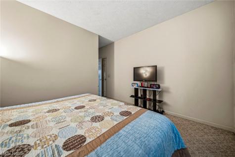 7050 Adkins Road Mentor OH 44060