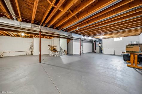 7050 Adkins Road Mentor OH 44060