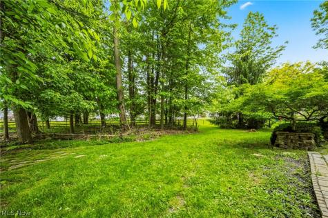 7050 Adkins Road Mentor OH 44060
