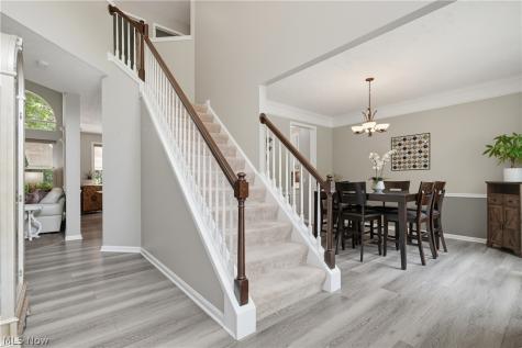 15097 Scarlet Oak Trail Strongsville OH 44149