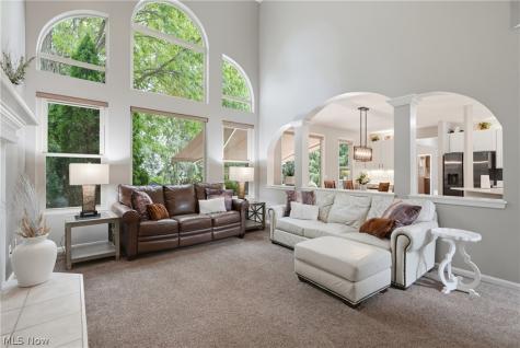 15097 Scarlet Oak Trail Strongsville OH 44149