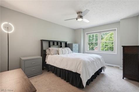 15097 Scarlet Oak Trail Strongsville OH 44149