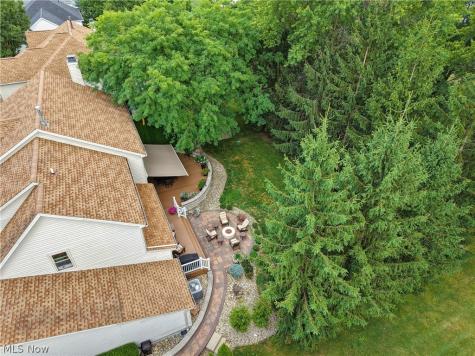 15097 Scarlet Oak Trail Strongsville OH 44149