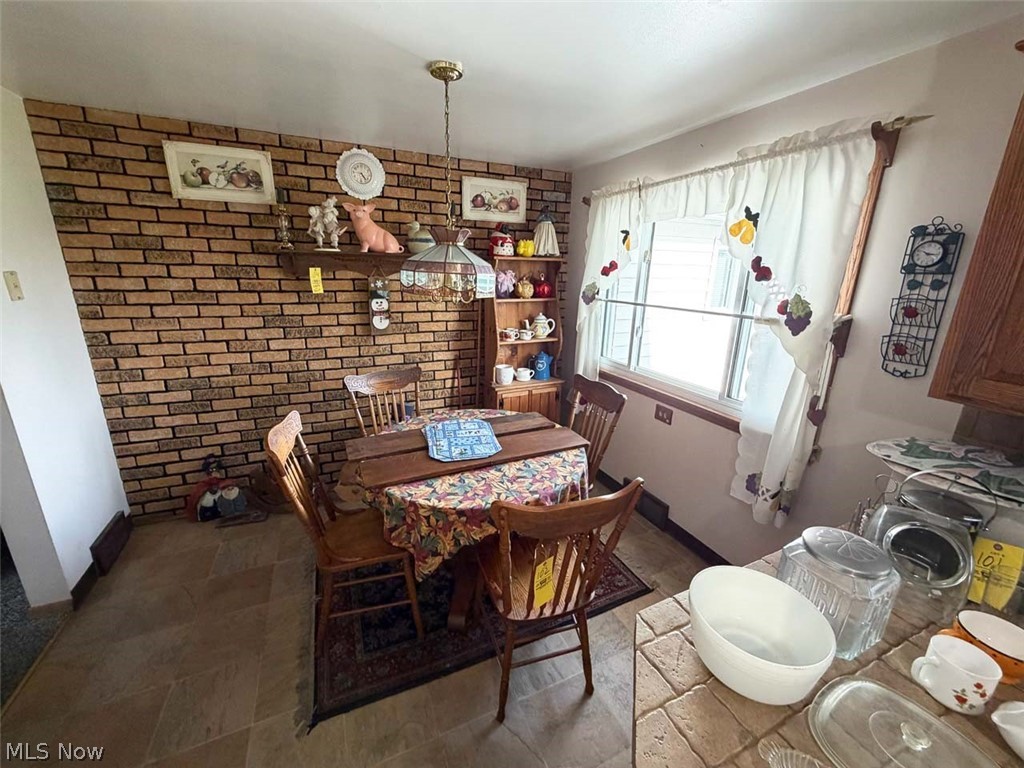 239 Fairview Street Louisville OH 44641