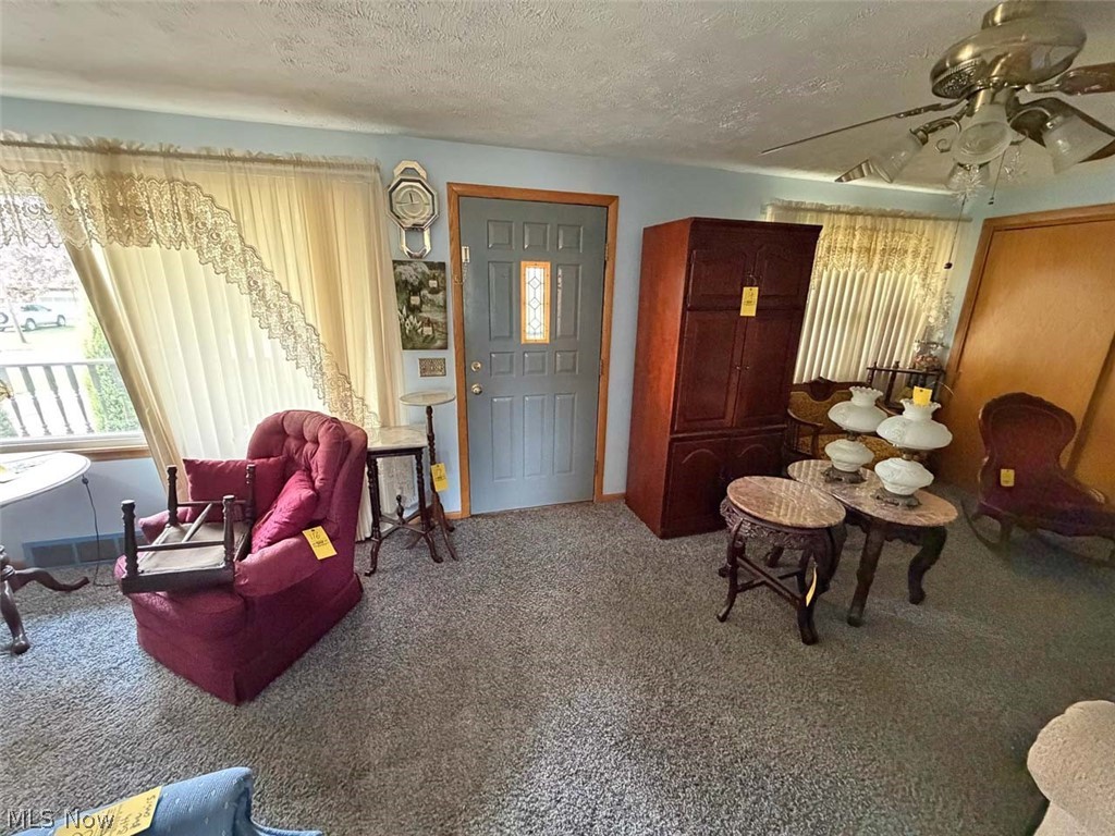239 Fairview Street Louisville OH 44641