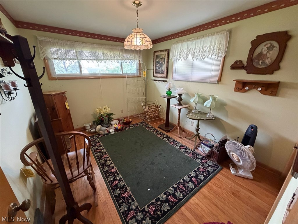 239 Fairview Street Louisville OH 44641