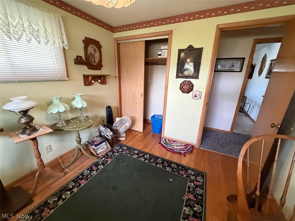 239 Fairview Street Louisville OH 44641